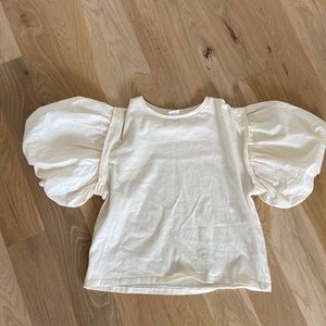Zara girls puff sleeved cream colored T-shirt sz 11-12